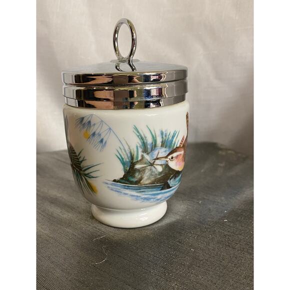Vintage Royal Worcester Porcelain Egg Coddler with chrome top Birds Wren VGUC - Picture 9 of 16